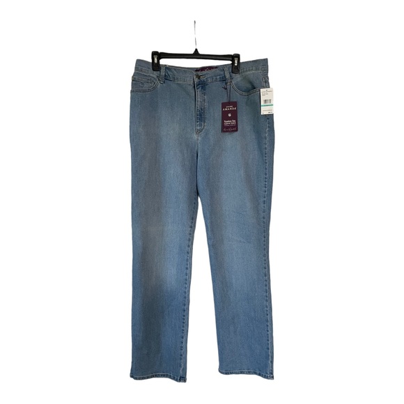 Gloria Vanderbilt Denim - NWT Gloria Vanderbilt Amanda Flawless Flex jeans